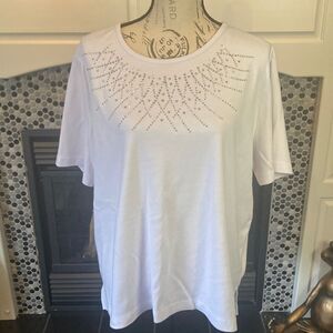 Bon Worth white T-shirt‎ with bling embellishments, size XL, fair used condition